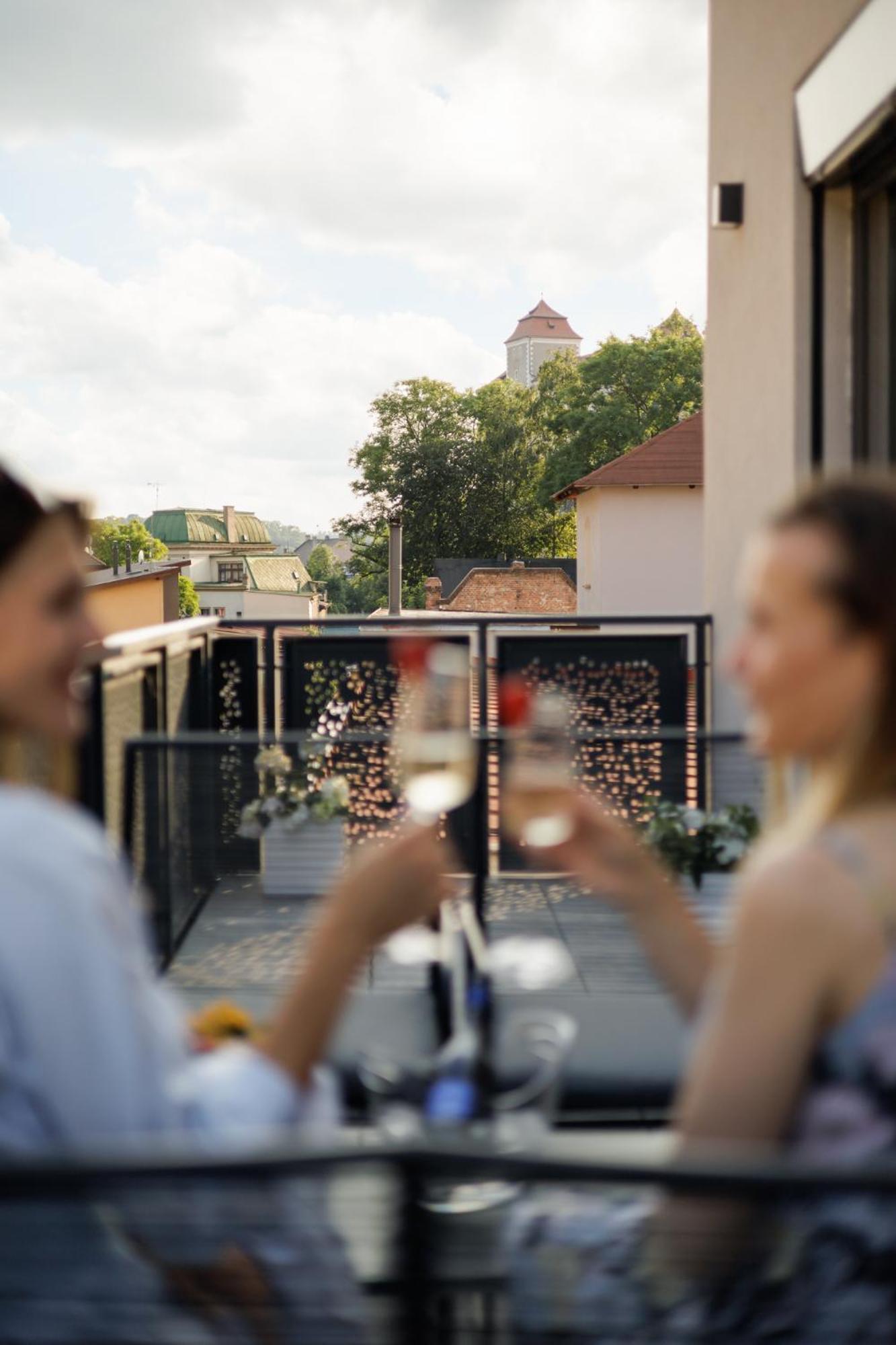 Aparthotel Na Klenici Mladá Boleslav Exterior foto